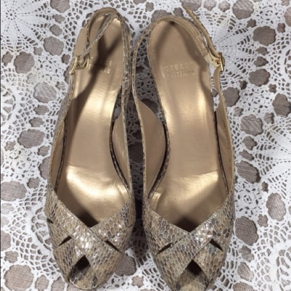 Size 9.5 Stuart WEITZMAN all leather shoes